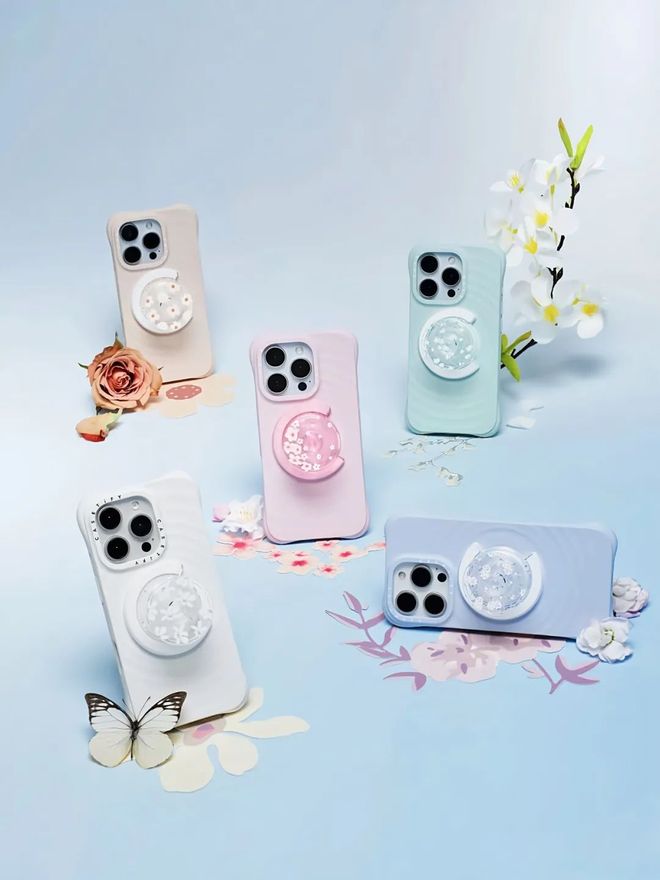 和IU的绽放满足了少女的全部幻想开元ky棋牌本周时髦大事｜陈都灵(图15)